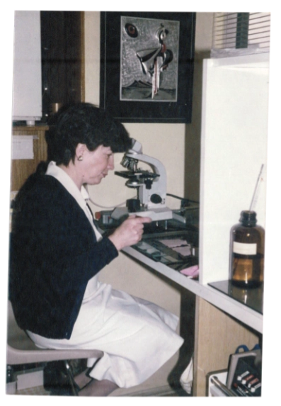 LQCE en los años 90, expansión veterinaria